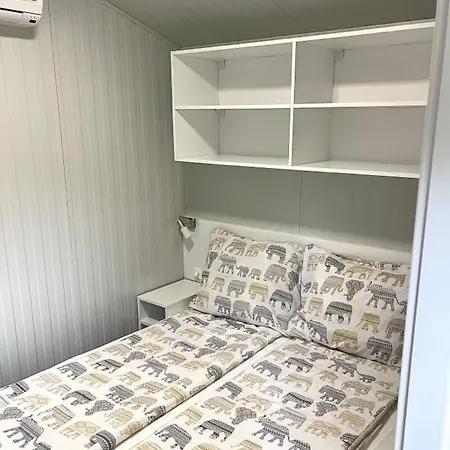 Apartment Deluxe Mobilhaz Balatonederics